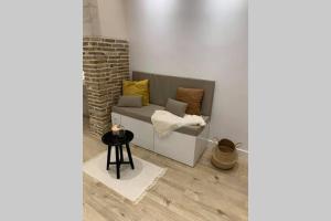 CHARMANT STUDIO HYPER CENTRE