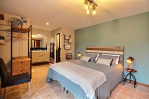 Maisons d'hotes La Longere de La Chevallerais : Chambre Double - Vue sur Jardin