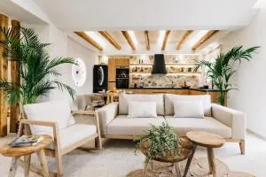 downtown holiday home - Agkidia