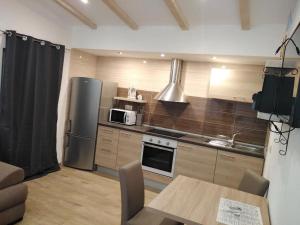 APARTMANI MOROVI DVORI