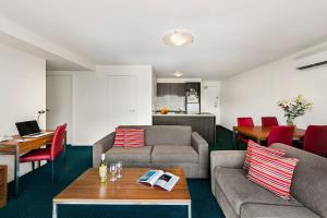 Melbourne Carlton Central Apartment Hotel Official