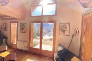 Chalets le Serre Barbin : Chalet ensoleille, tout confort : photos des chambres