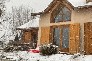 Chalets le Serre Barbin : Chalet ensoleille, tout confort : photos des chambres