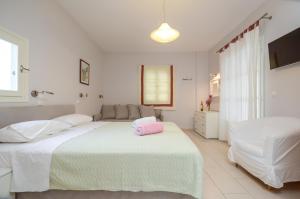 Ydreos Studios & Apartments Naxos Greece