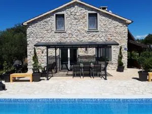 Casa Nora Adriatica - Vilanija