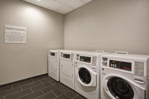 Holiday Inn Express & Suites - Houston NASA - Boardwalk Area by IHG