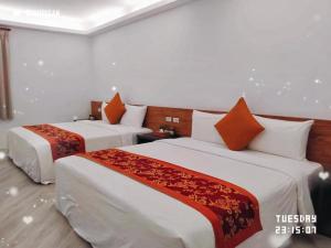 Deluxe Quadruple Room with Bathtub