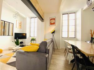 Feel@Home Nemausus « Le 4 »