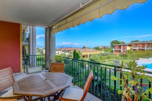 DesenzanoLoft Official Partner MARRIOTT Homes & Villas -Butterfly and 5 Pools Family Apartment