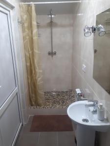 Хостел НА ПОДОЛІ