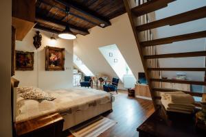 Loft room in Dom Berg
