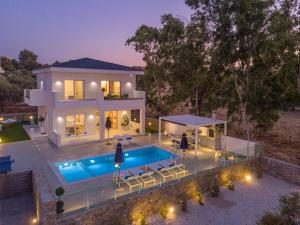 Constantinos Villa, Sublime Island Εscape, By ThinkVilla
