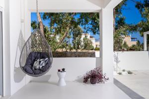 Constantinos Villa, Sublime Island Εscape, By ThinkVilla