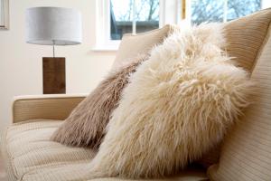 Basingstoke Apartments - Westlands House, City Centre, Home-From-Home