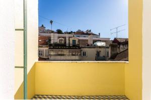 2 bedroom suites with AC next to Avenida da Liberdade