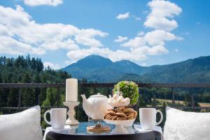 Charming Villa in a Private Mountain Resort