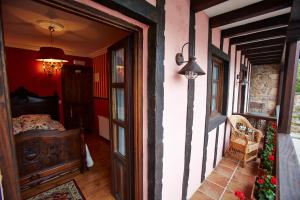 Budget Double Room room in Posada Rural Ochohermanas