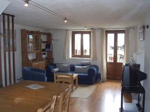 The House on the Bridge- La Casa sul Ponte