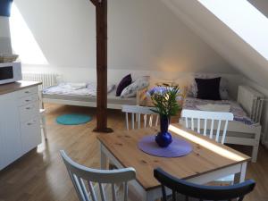 Apartmány U Václava - 7 minut od letiště Václava Havla - parkování zdarma