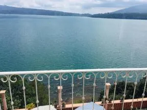 Zirahuen LOS ANGELES - 兹拉胡恩