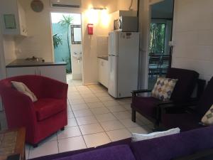 Shambhala Retreat Magnetic Island Cottages