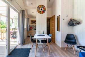 Maisons d'hotes Les minis homes du Bugey - Eco-lodge City, un refuge en hyper centre : photos des chambres