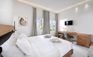 Petinos Hotel Myconos Greece