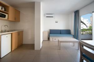 Apartamentos Vistamar II