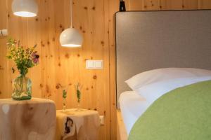 Double Room with Lake View room in Naturhotel Alpenrose