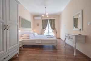 Two-Bedroom Apartment room in Marinero Apartments