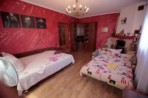 Guest House Kamenny Dom