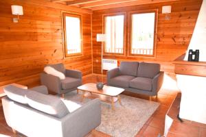 Chalets Chalet Le Mure hameau des Chazals Nevache Hautes Alpes : photos des chambres