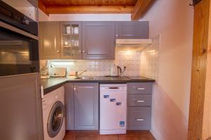 Chalet Le Mélézin hameau des Chazals Nevache Hautes Alpes