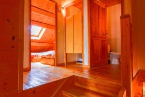 Chalets Chalet L'Eitiero hameau des Chazals Nevache Hautes Alpes : photos des chambres