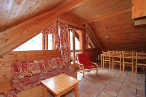 Chalets Le Sore Hameau des Chazals Nevache Hautes Alpes : photos des chambres