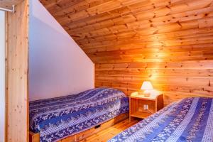 Chalets Le Pignotto Hameau des Chazals Nevache Hautes Alpes : photos des chambres