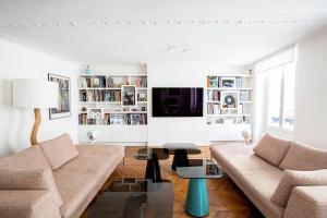 Apartment room in Veeve - Chic By Bonne-Nouvelle
