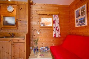 Chalets L'Elva Hameau des Chazals Nevache Hautes Alpes : photos des chambres