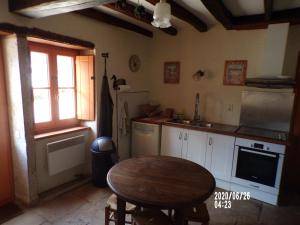 Maisons de vacances maison authentique au coeur de la Bourgogne 2 a 8 personnes : photos des chambres