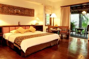 Laras Asri Resort & Spa