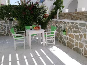 Nicolas Studios Antiparos Greece