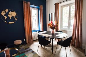Appartements Theatre Sinne Luxury Apartement : photos des chambres