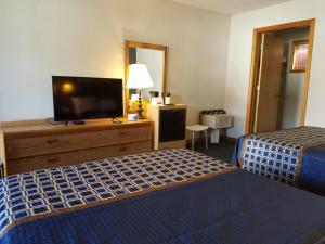 Travelodge by Wyndham Lake George NY