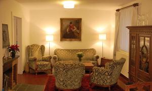 Ruhiges, gemütliches Ferienhaus mit großem Garten