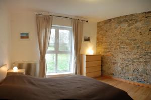 Ruhiges, gemütliches Ferienhaus mit großem Garten