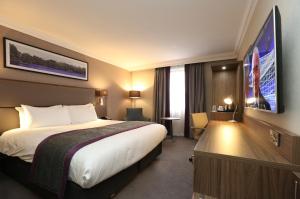 Premium Room room in Holiday Inn Nottingham an IHG Hotel