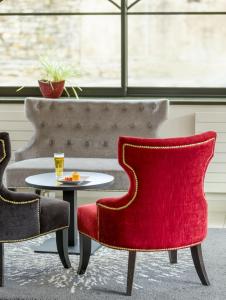 Hotels Hotel Le Vouglans - Restaurant La Valouse : photos des chambres