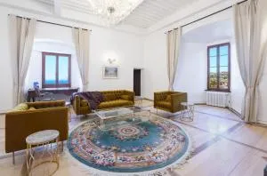 Authentic Middle Ages apartment in the Castle - Clarens