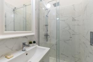 W33 - Prime Location - Comfortable Quality Apartments by BQA