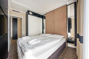 Baltic Park Fort, Sun & Snow